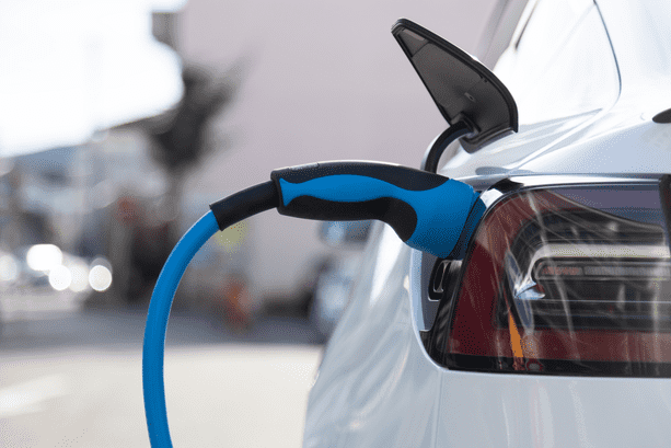 Combien de temps faut-il pour recharger ma voiture ?